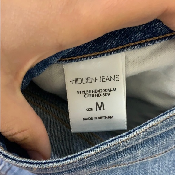 Hidden denim shorts - Picture 4 of 4